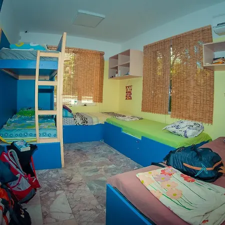 Gagarin House * Warna